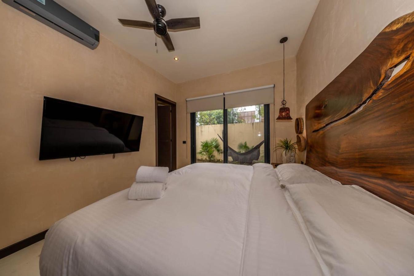 Asana With Stunning Luxury Pool And Private Rooftop Tulum