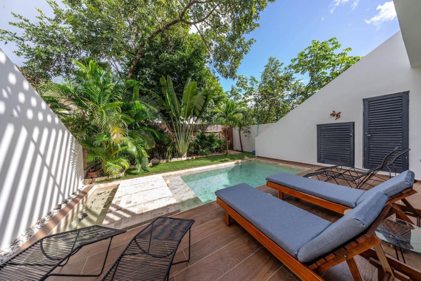 Asana With Stunning Luxury Pool And Private Rooftop Villa