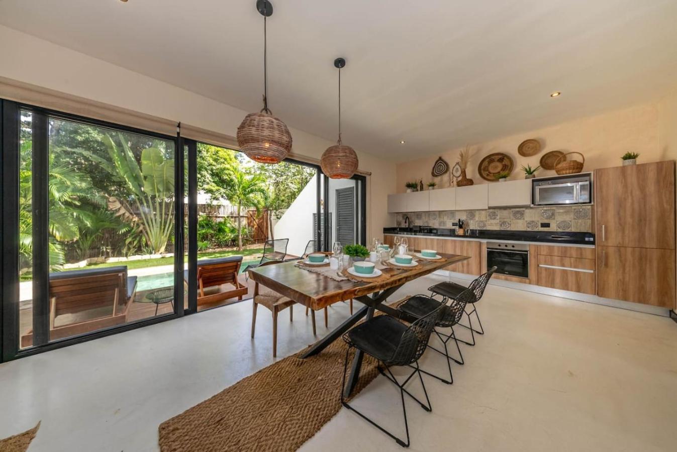 Villa Asana With Stunning Luxury Pool And Private Rooftop Tulum