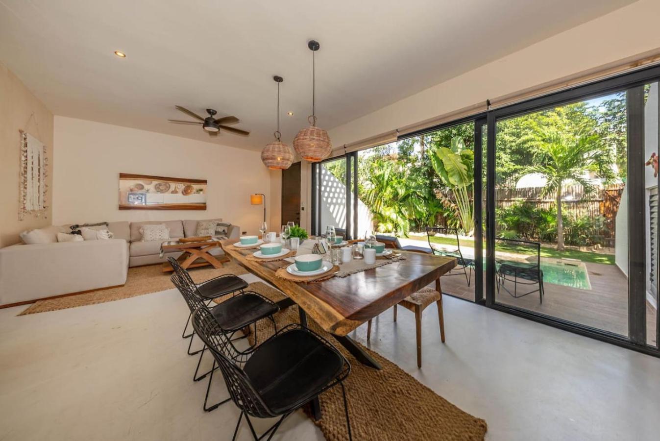 Asana With Stunning Luxury Pool And Private Rooftop Villa *